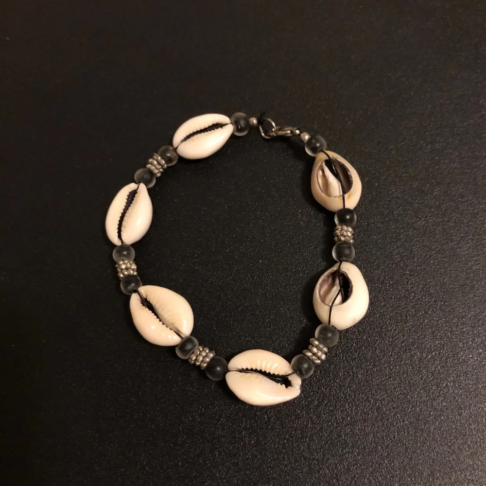 Natural Cowrie Shell Bracelet - Beach Jewelry